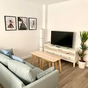 Nuevo Conil Wifi Y Aire Ac Solo Parejas O Familias Apartamento